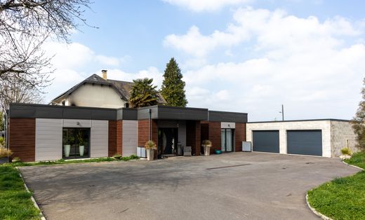 Элитный дом, Lubersac, Corrèze