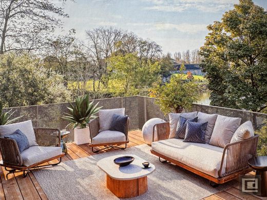 Chalon-sur-Saône, Saône-et-Loireのアパートメント