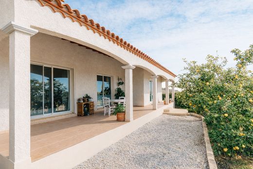 Villa Vilallonga dels Monts, Pyrénées-Orientales