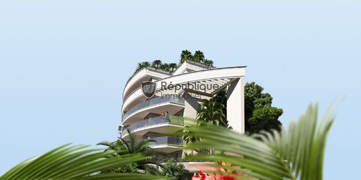 Apartment / Etagenwohnung in Beausoleil, Alpes-Maritimes