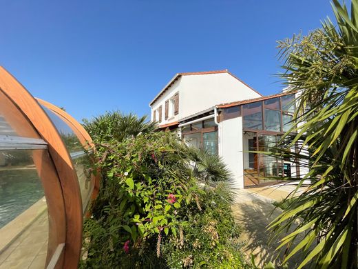 منزل ﻓﻲ Saint-Georges-de-Didonne, شارنت البحرية