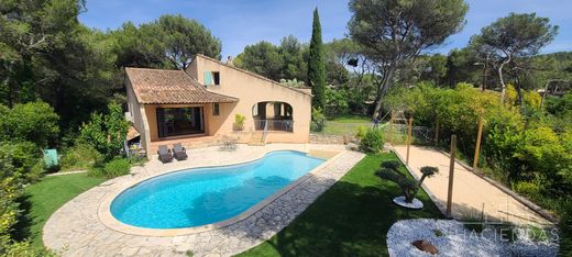 Casa di lusso a Ventabren, Bocche del Rodano