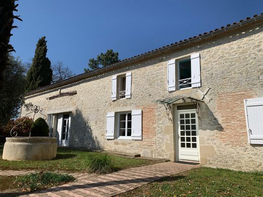 Luxury home in Saint-Sève, Gironde