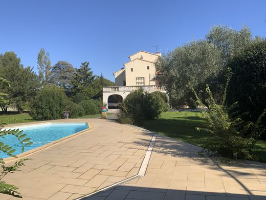 Maison de luxe à Uzès, Gard