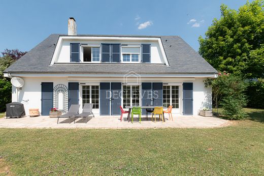 ‏בתי יוקרה ב  Orgeval, Yvelines