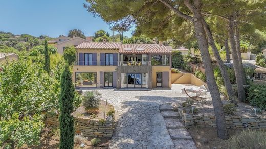 Luxury home in Hyères, Var