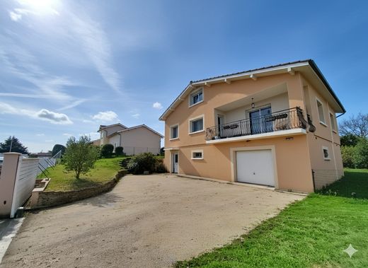 Luxury home in Vourles, Rhône
