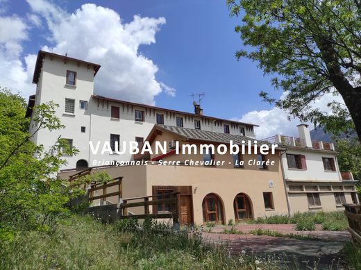 Maison de luxe à Briançon, Hautes-Alpes