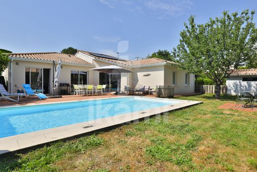 Casa de lujo en Pessac, Gironda