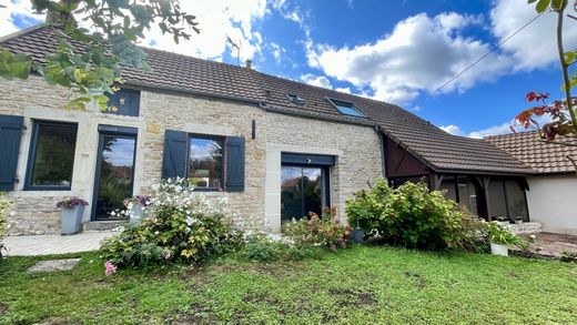 منزل ﻓﻲ Beaune, Cote d'Or