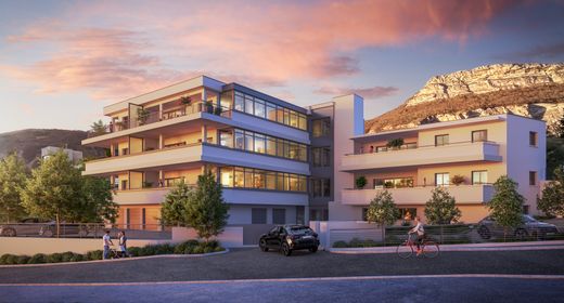 Appartement in Corenc, Isère