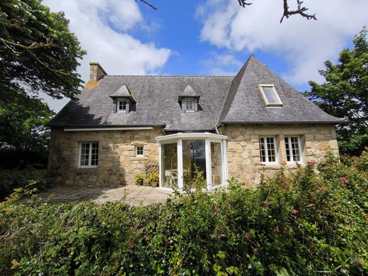 Luxus-Haus in Plouider, Finistère