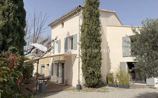 Luxury home in Modène, Vaucluse