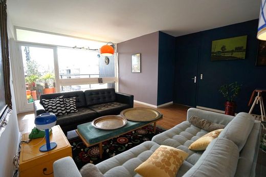Apartment / Etagenwohnung in Lille, Nord