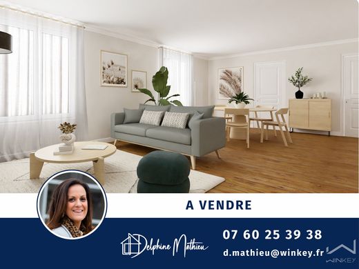 Apartment / Etagenwohnung in Malakoff, Hauts-de-Seine