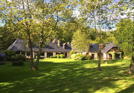 Luxury home in Auffay, Seine-Maritime
