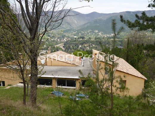 Luxe woning in Dieulefit, Drôme