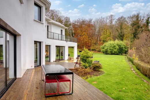 Villa in Bihorel, Seine-Maritime