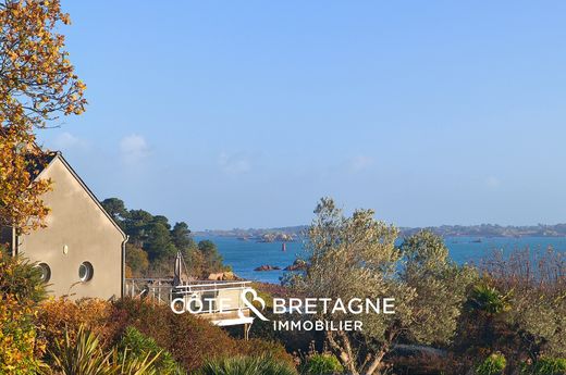 Luxus-Haus in Ploubazlanec, Côtes-d'Armor