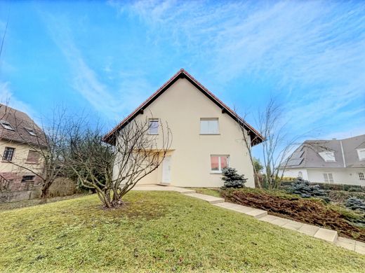 Casa di lusso a Niederhausbergen, Basso Reno