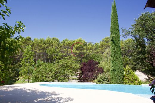 Rognes, Bouches-du-Rhôneの高級住宅