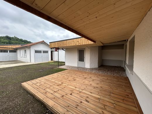 Casa di lusso a Jurançon, Pirenei atlantici