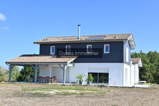 Maison de luxe à Marmande, Lot-et-Garonne