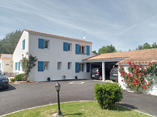 ‏בתי יוקרה ב  Beaulieu-sous-la-Roche, Vendée