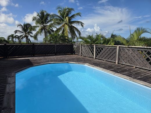 Rivière Salée, Martiniqueのヴィラ