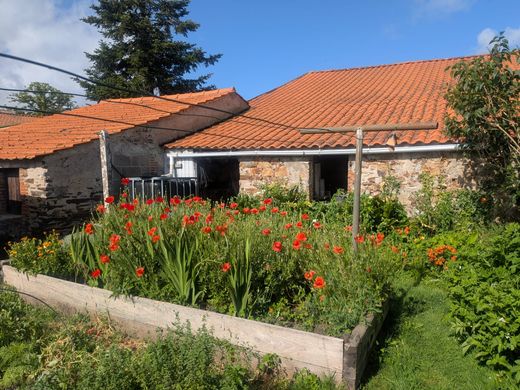 Maison de luxe à Sainte-Pazanne, Loire-Atlantique