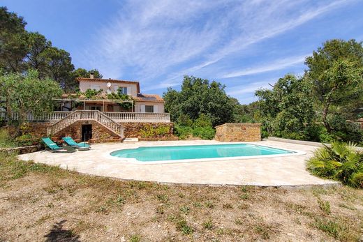 Villa in Cuers, Var