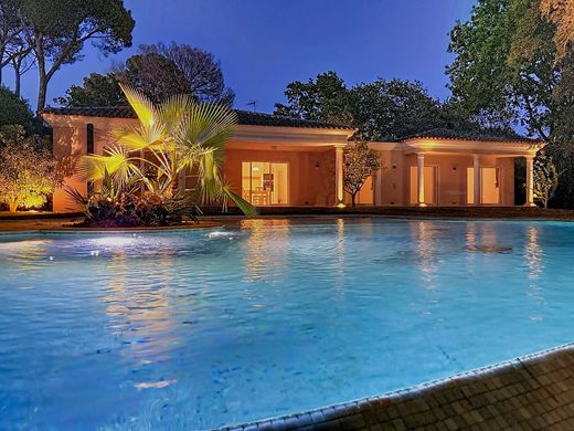 Villa in Saint-Raphaël, Var