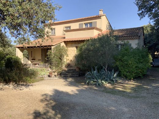 Maison de luxe à Uzès, Gard