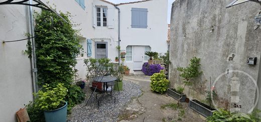 Maison de luxe à Ars-en-Ré, Charente-Maritime