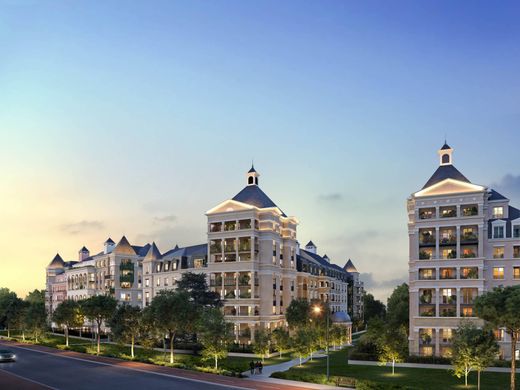 Apartment in Le Plessis-Robinson, Hauts-de-Seine