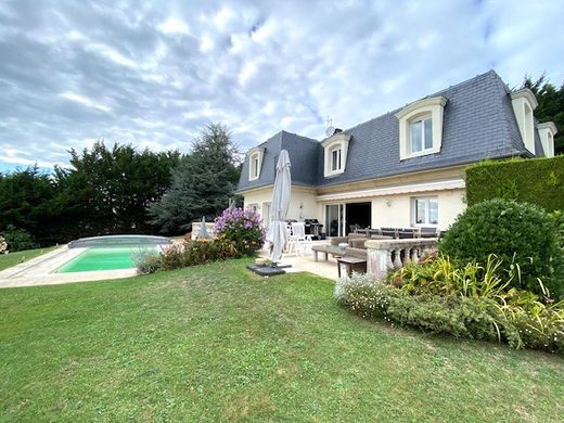 Luxury home in Touques, Calvados