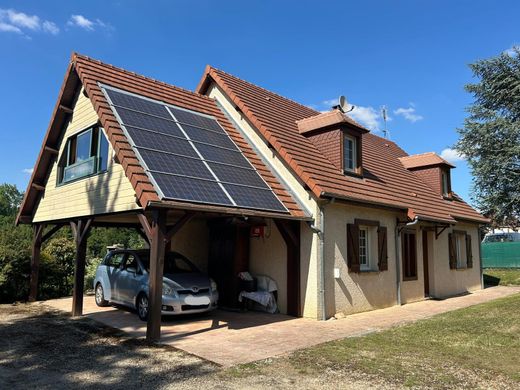 Luxury home in Anet, Eure-et-Loir