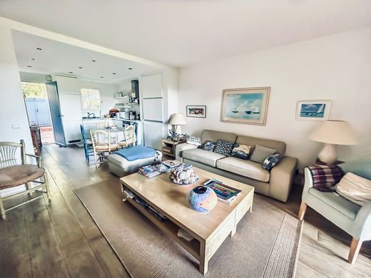 Πολυτελή κατοικία σε Grimaud, Var