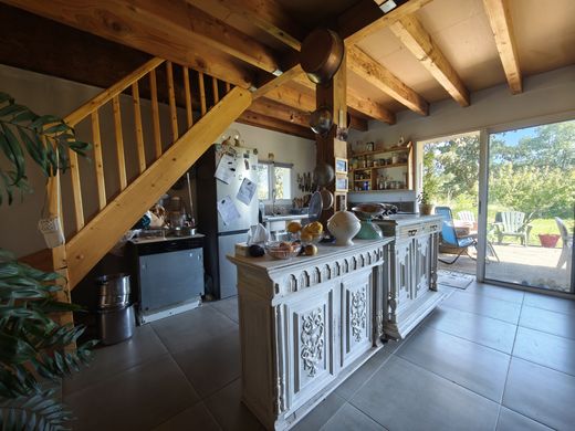 Luxury home in Ortaffa, Pyrénées-Orientales