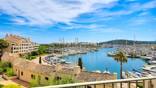 Appartement à Port Cogolin, Var