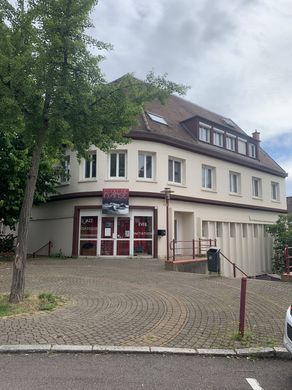 Luxe woning in Le Creusot, Saône-et-Loire