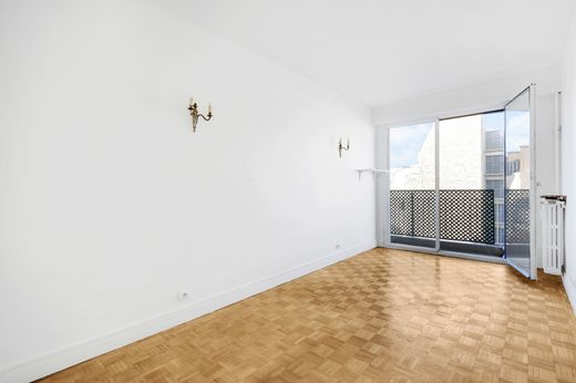 Apartment / Etagenwohnung in Monceau, Courcelles, Ternes, Paris