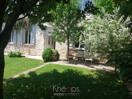 Luxury home in La Réole, Gironde