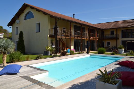 Maison de luxe à Bourg-Saint-Christophe, Ain