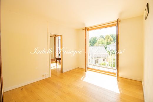 Appartamento a Meudon, Hauts-de-Seine