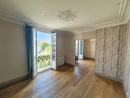 Apartment / Etagenwohnung in Nogent-sur-Marne, Val-de-Marne