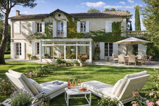 Luxury home in Pierrelatte, Drôme