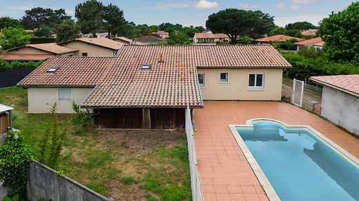 La Teste-de-Buch, Girondeの高級住宅