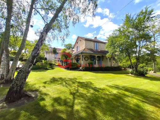 Luxury home in Maubourguet, Hautes-Pyrénées