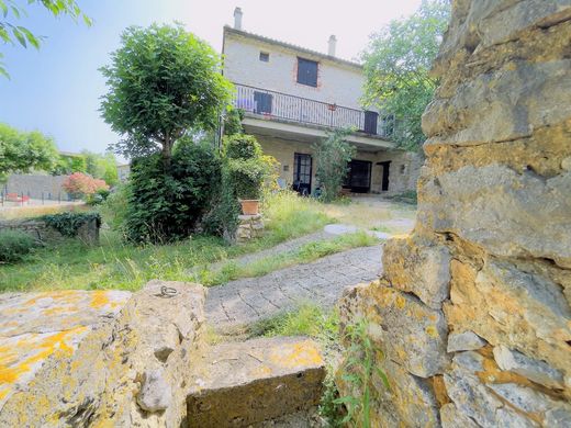 Labastide-de-Virac, Ardècheの高級住宅